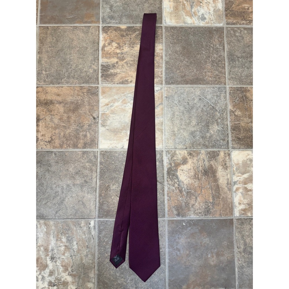 Sean John Mens Silk Blend Textured Necktie Burgundy Plum Formal Business Tie